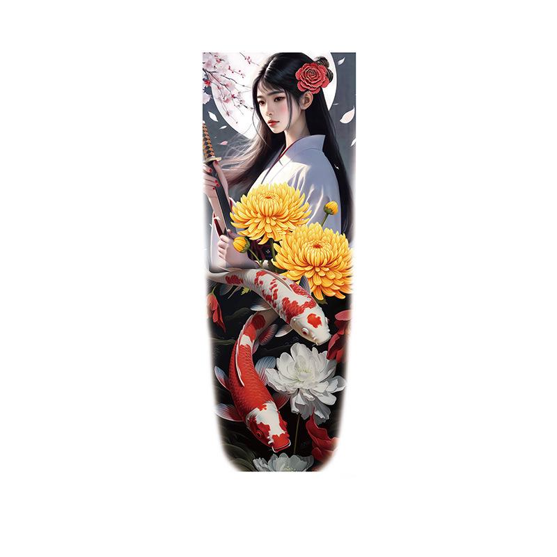 Koi Fish & Chrysanthemum Geisha